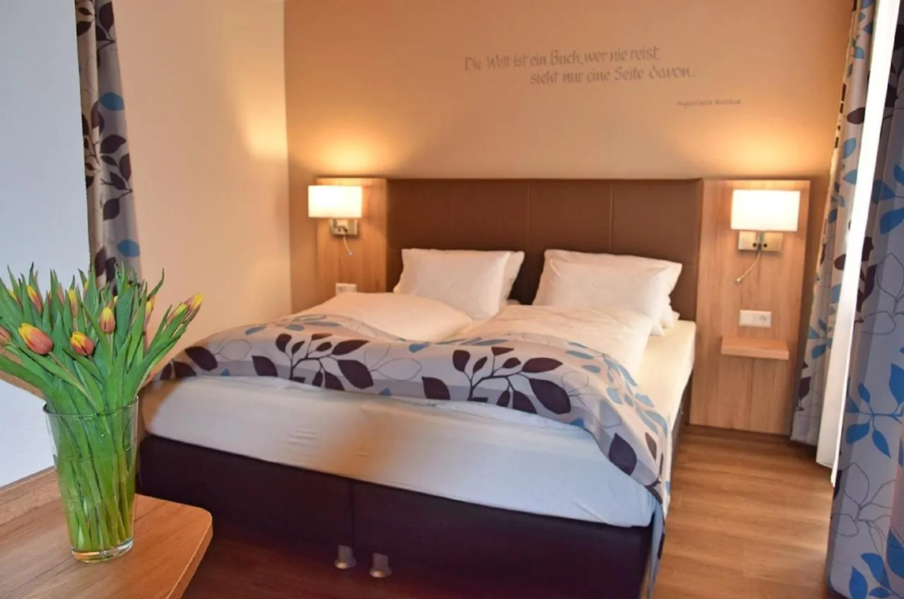 Ξενοδοχείο Cafe-Hotel Altreuter Nördlingen